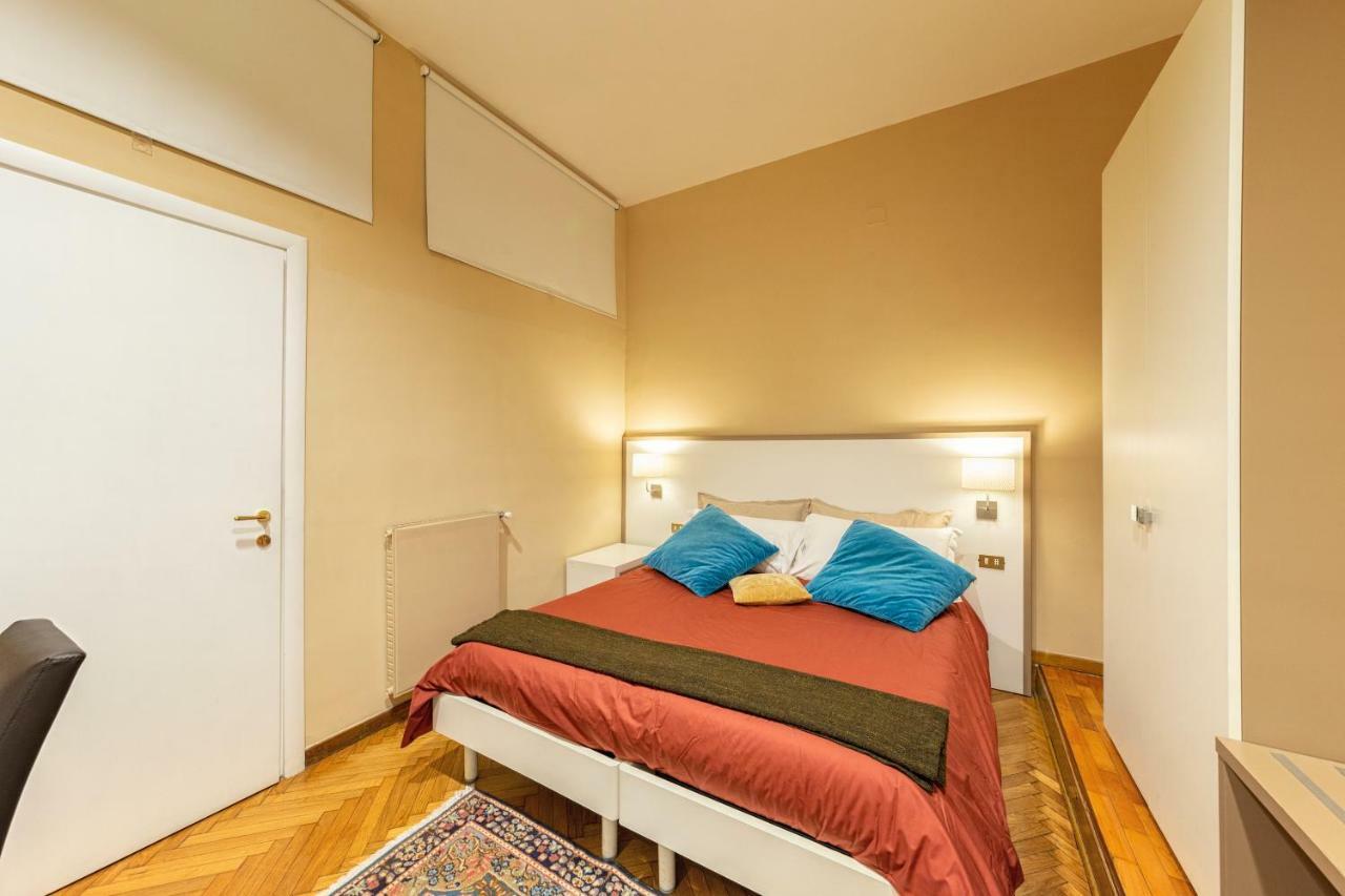 Il Ventre Di Napoli " Costantinopoli" Hotel Luaran gambar