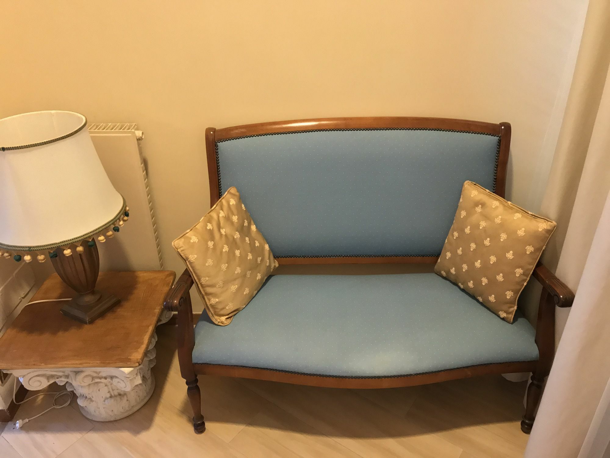 Il Ventre Di Napoli " Costantinopoli" Hotel Luaran gambar