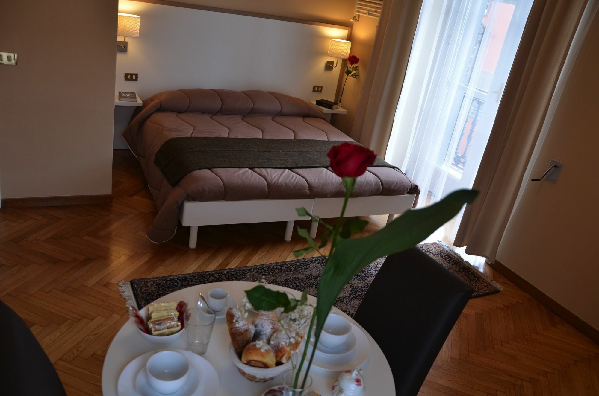 Il Ventre Di Napoli " Costantinopoli" Hotel Luaran gambar